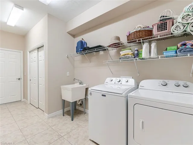 10421 Sirene Way, Fort Myers, Florida 33913