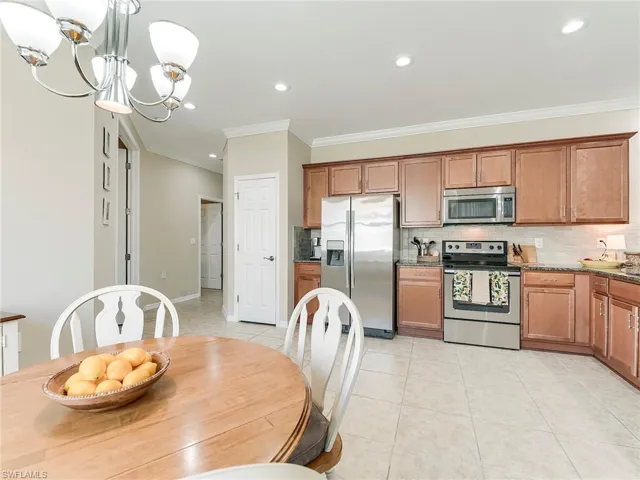 10421 Sirene Way, Fort Myers, Florida 33913