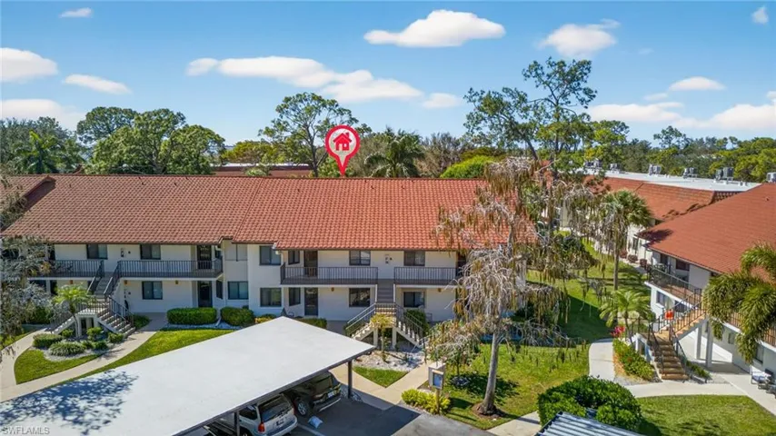 4973  Pepper  CIR, Naples, FL 34113