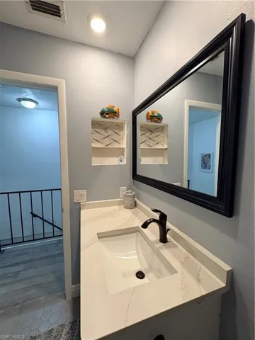 4520 Sw 8th Pl 4, Cape Coral, Florida 33914