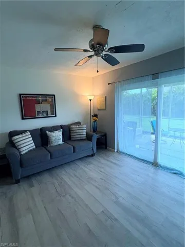 4520 Sw 8th Pl 4, Cape Coral, Florida 33914