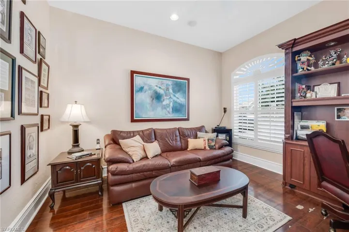 4th bedroom, currently being used as an office