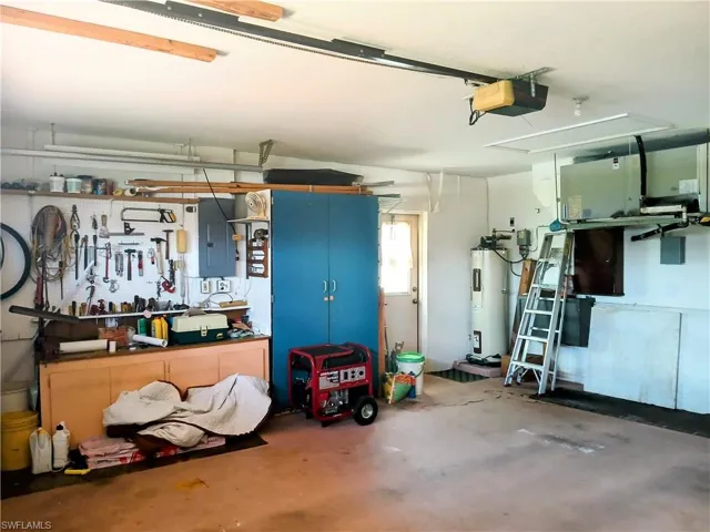 212  Lanyard  PL, Lehigh Acres, FL 33936