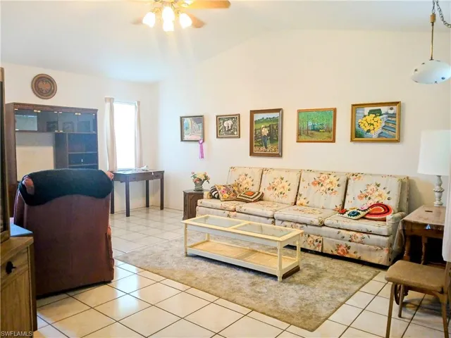 212  Lanyard  PL, Lehigh Acres, FL 33936