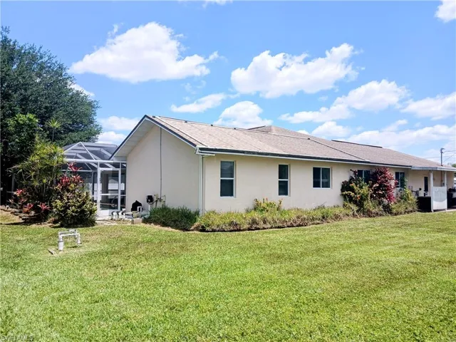 212  Lanyard  PL, Lehigh Acres, FL 33936