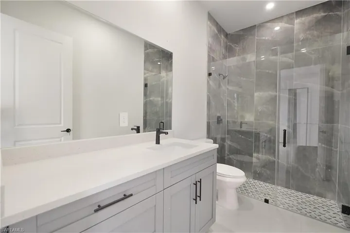 Example of a similar build, finishing may be slightly different.