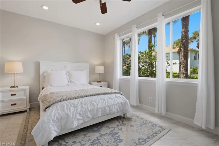 14811 Sterling Oaks Dr, Naples, Florida 34110