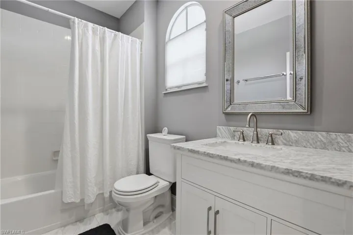 14811 Sterling Oaks Dr, Naples, Florida 34110