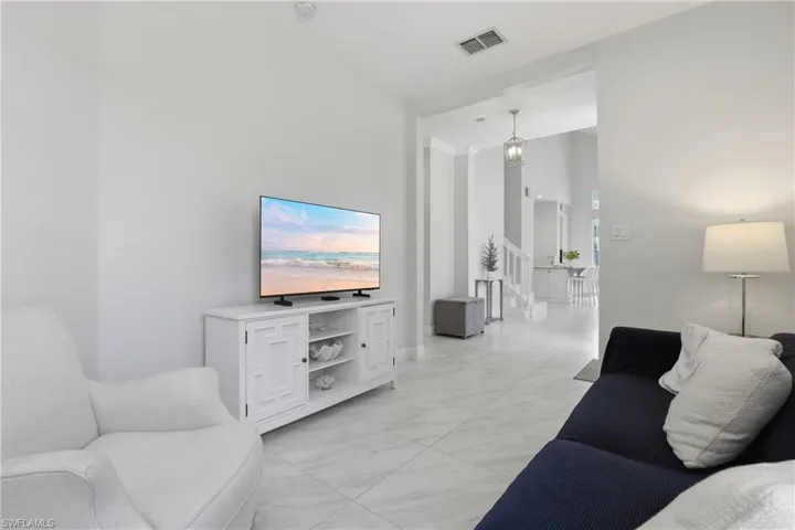 14811 Sterling Oaks Dr, Naples, Florida 34110