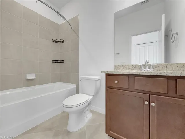 Ensuite Bathroom at Front of House