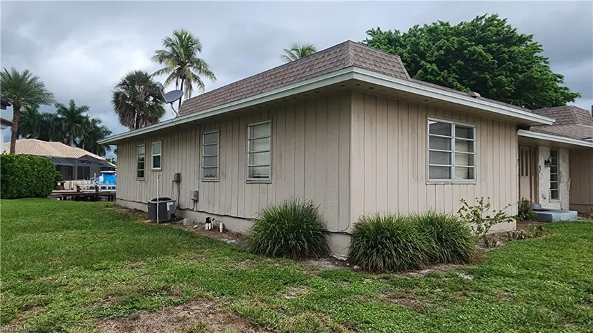 514 Antilles Ct, Marco Island, Florida 34145