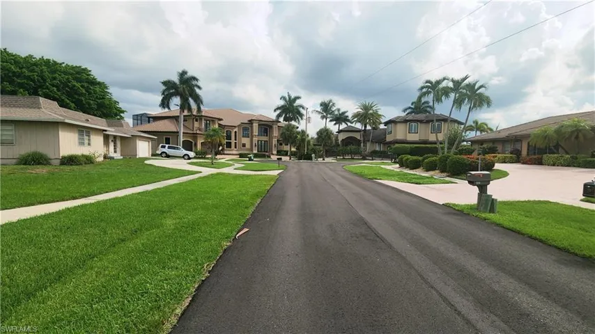514 Antilles Ct, Marco Island, Florida 34145