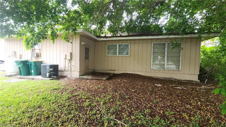 514 Antilles Ct, Marco Island, Florida 34145