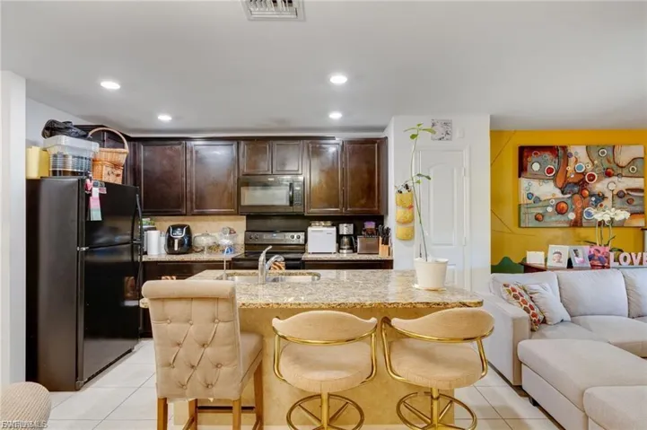 824  Umber  DR, Fort Myers, FL 33913