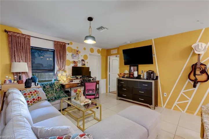824  Umber  DR, Fort Myers, FL 33913