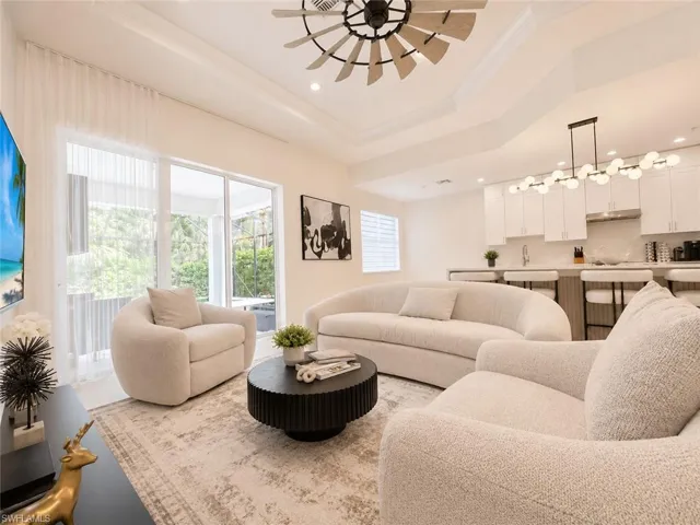 12667 Biscayne Ct, Naples, Florida 34105
