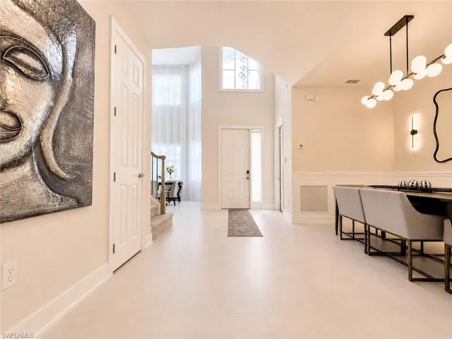 12667 Biscayne Ct, Naples, Florida 34105