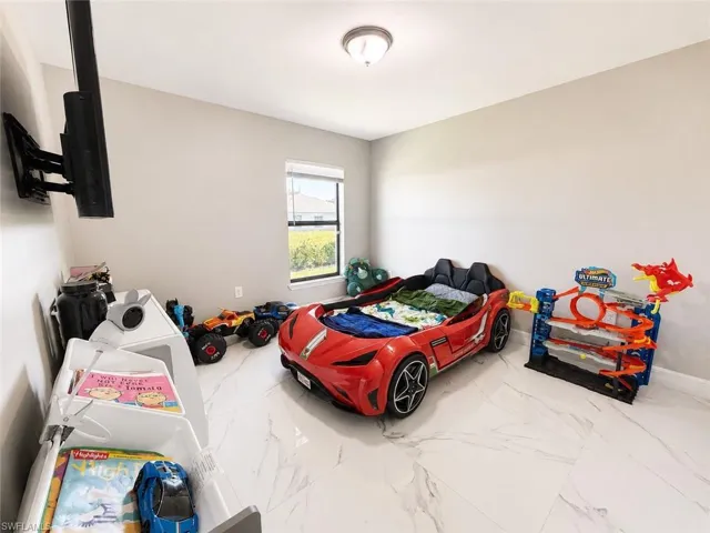 4017  7TH SW ST, Lehigh Acres, FL 33976