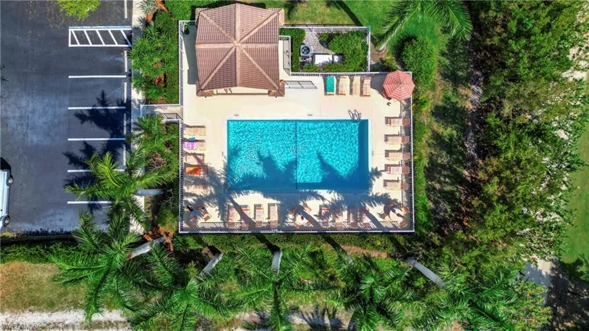 Bird's eye view of a pool area