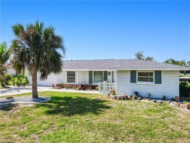 148  Salem NW AVE, Port Charlotte, FL 33952