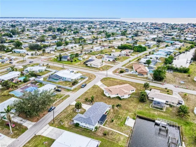 148  Salem NW AVE, Port Charlotte, FL 33952