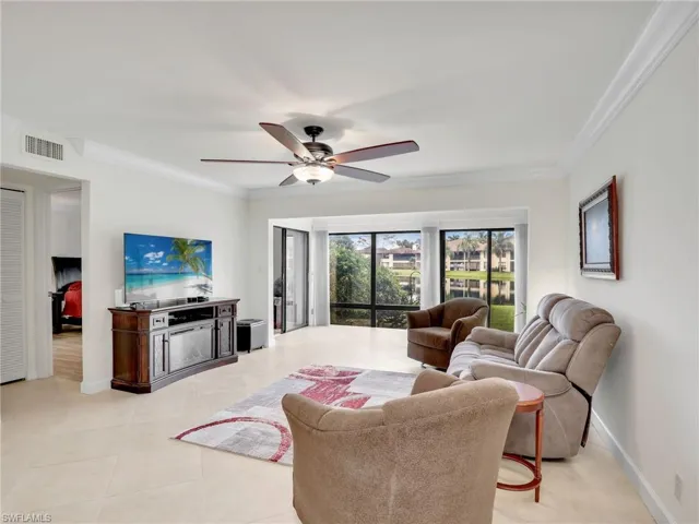 1600  Misty Pines  CIR, Naples, FL 34105