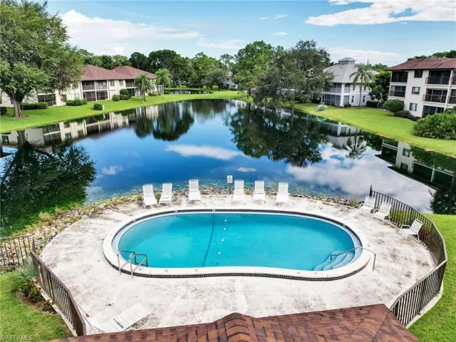 1600  Misty Pines  CIR, Naples, FL 34105