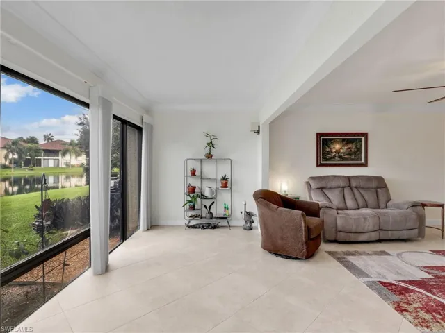 1600  Misty Pines  CIR, Naples, FL 34105