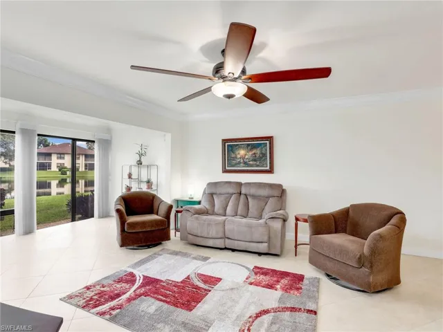 1600  Misty Pines  CIR, Naples, FL 34105
