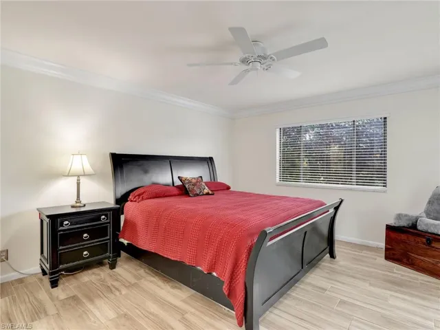 1600  Misty Pines  CIR, Naples, FL 34105