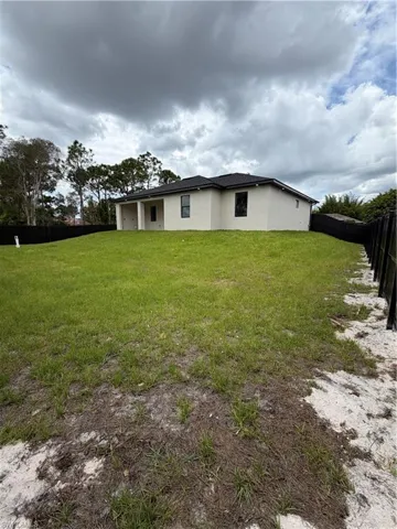 771 Courtland Ave S, Lehigh Acres, Florida 33974