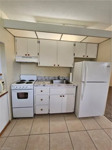 8101 Country Rd 201, Fort Myers, Florida 33919