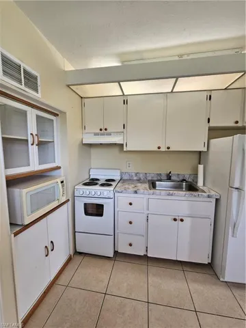 8101 Country Rd 201, Fort Myers, Florida 33919