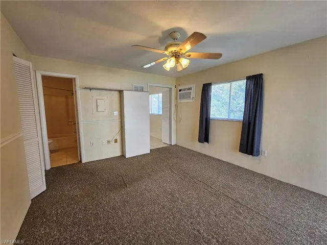 8101 Country Rd 201, Fort Myers, Florida 33919