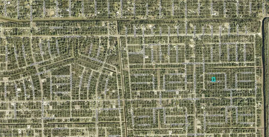 1215 Rosita St E, Lehigh Acres, Florida 33974