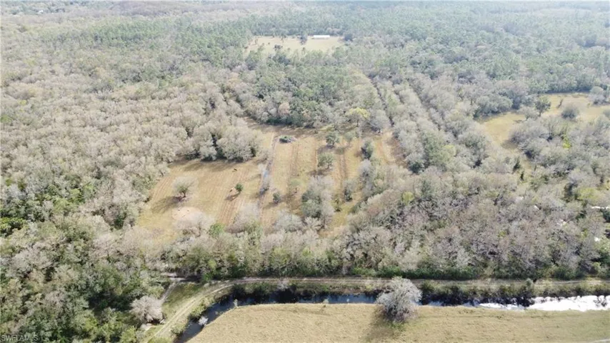 28420  Mullet  RD, Labelle, FL 33935