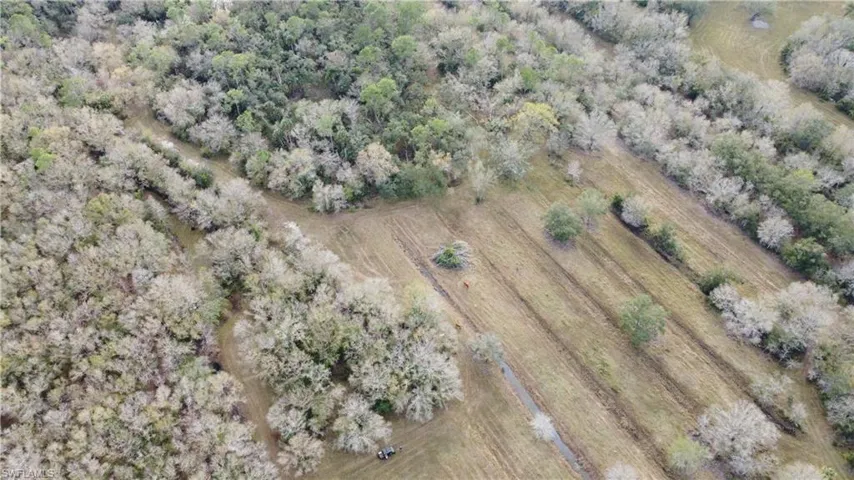28420  Mullet  RD, Labelle, FL 33935