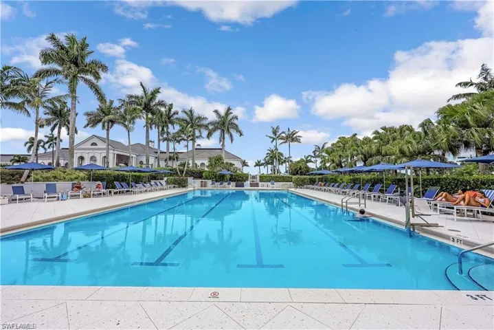 Lifestyle Center Pool
