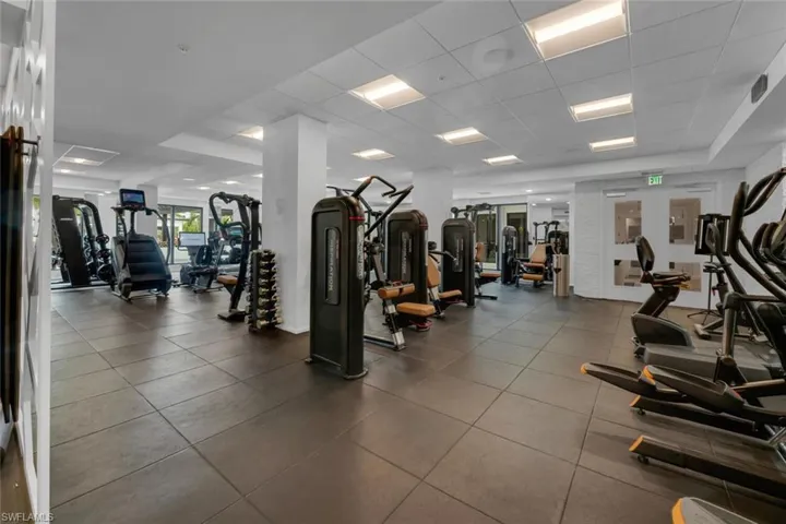 Exercise room with a drop ceiling
