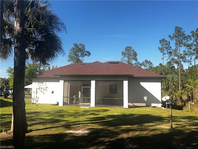 2878  8th SE AVE, Naples, FL 34117