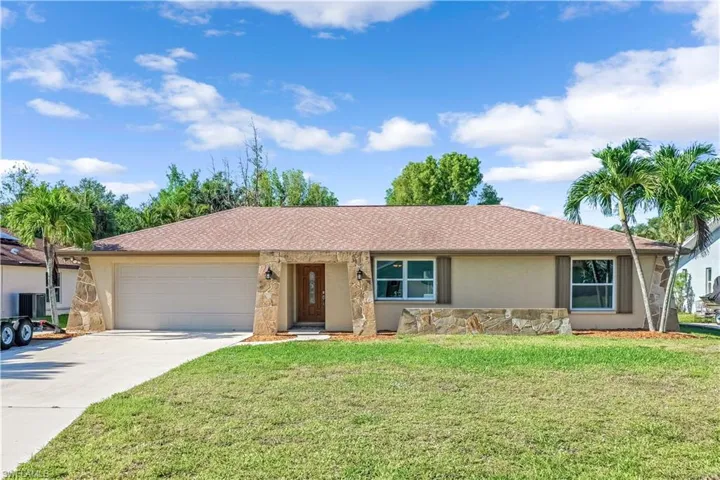 6055  Perthshire  LN, Fort Myers, FL 33908