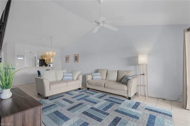 1490  Churchill  CIR, Naples, FL 34116