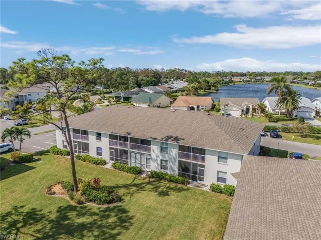 1490  Churchill  CIR, Naples, FL 34116