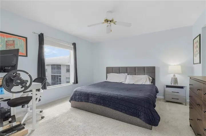 1490  Churchill  CIR, Naples, FL 34116