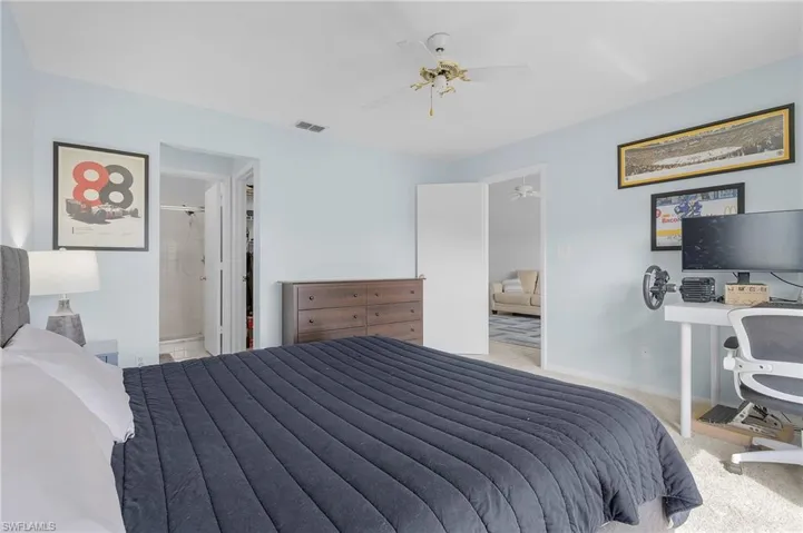 1490  Churchill  CIR, Naples, FL 34116