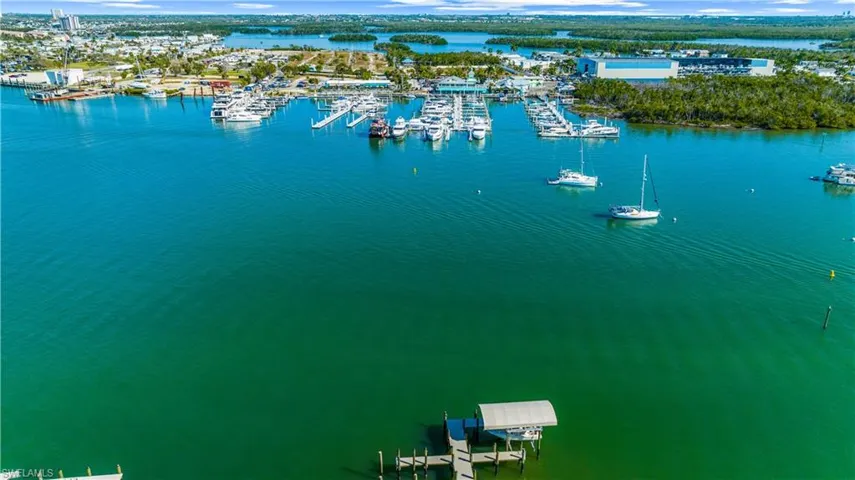 345 Mango St 406, Fort Myers Beach, Florida 33931