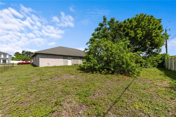 3001 1st Pl, Cape Coral, Florida 33914
