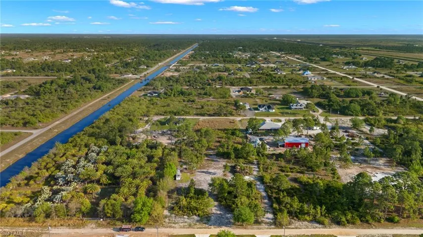 7896  14th  PL, Labelle, FL 33935