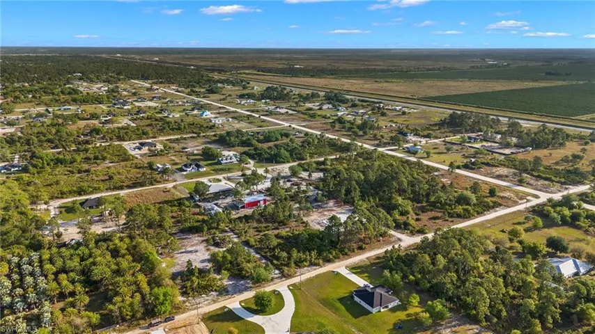 7896  14th  PL, Labelle, FL 33935