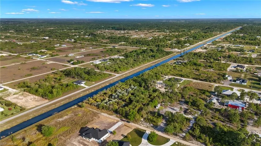 7896  14th  PL, Labelle, FL 33935